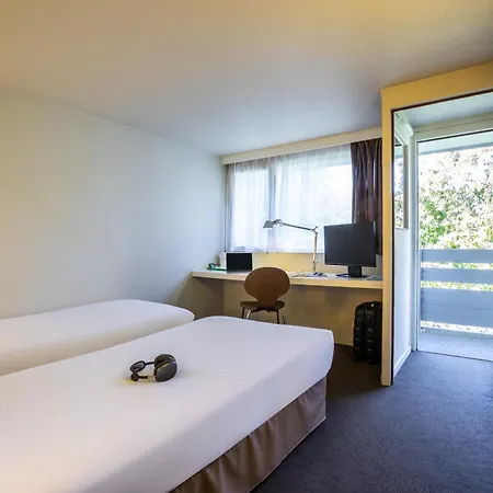 Hotel Campanile Strasbourg Aeroport Lingolsheim Exterior photo