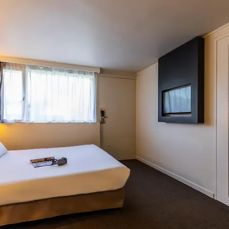 Hotel Campanile Strasbourg Aeroport Lingolsheim Exterior photo